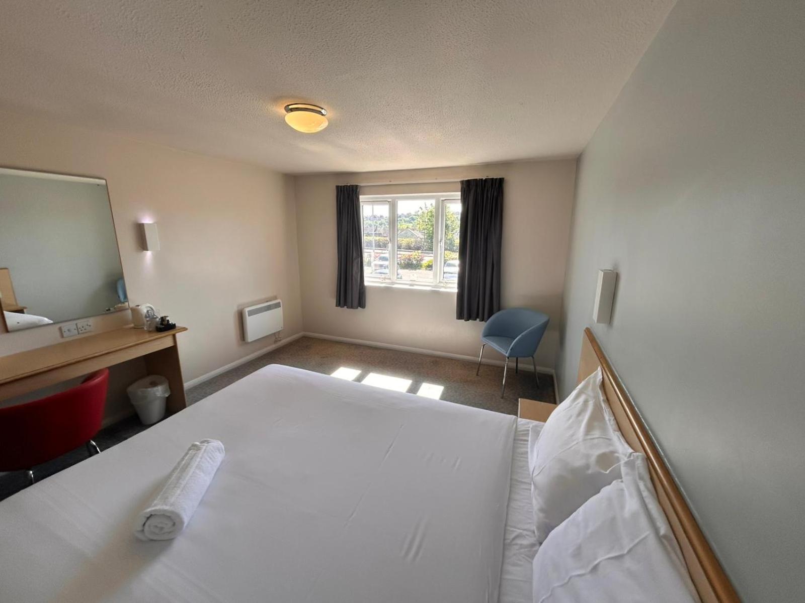 Go2 Dundee Camperdown Hotel Free Car Park Екстериор снимка